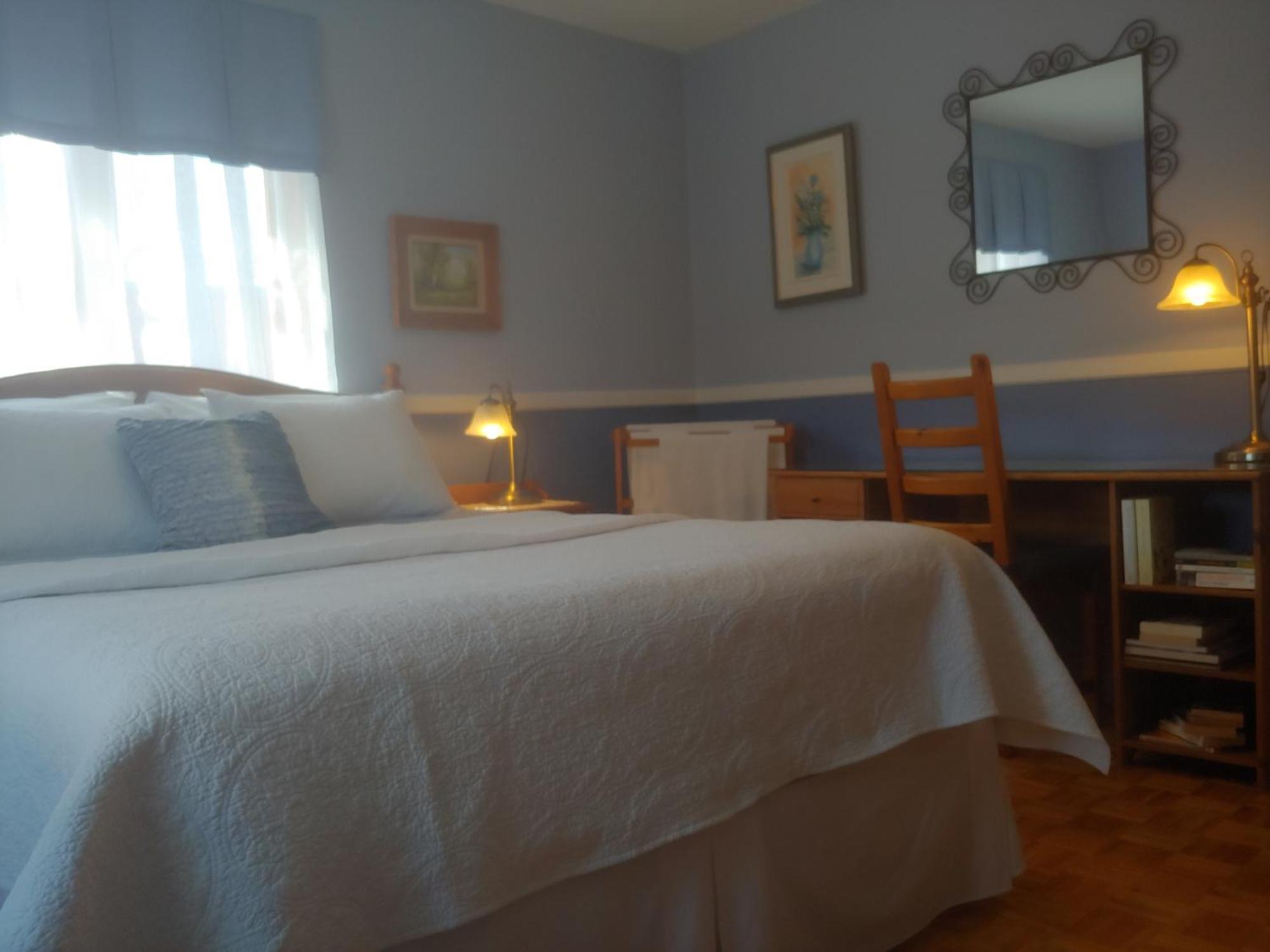 3 Bedrooms 3 Beds Near Metro -2 Parking Free Montréal Dış mekan fotoğraf